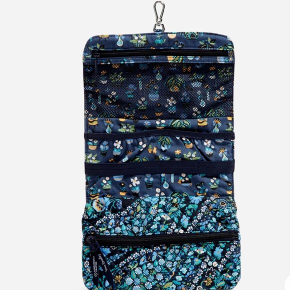 Vera Bradley Roll-Up Tech Organizer - Picture 3 of 3